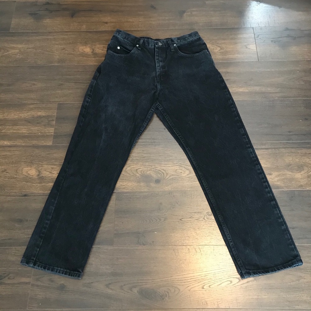 Wrangler Relaxed Fit Jeans